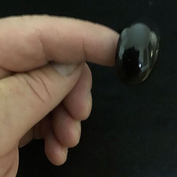 Ring ￼vintage black Lucite dome Style Size 6 - Picture 2 of 3